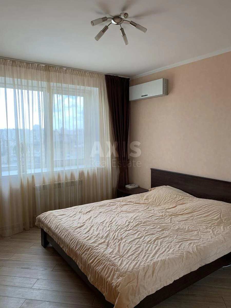 2k apartment vul. Boryspil's'ka 6702783