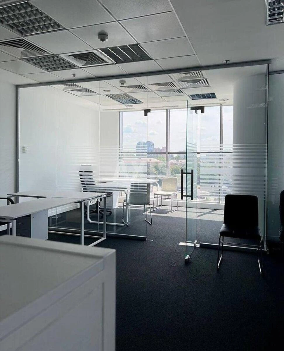 Office vul. Mechnykova 2, 140m2499070