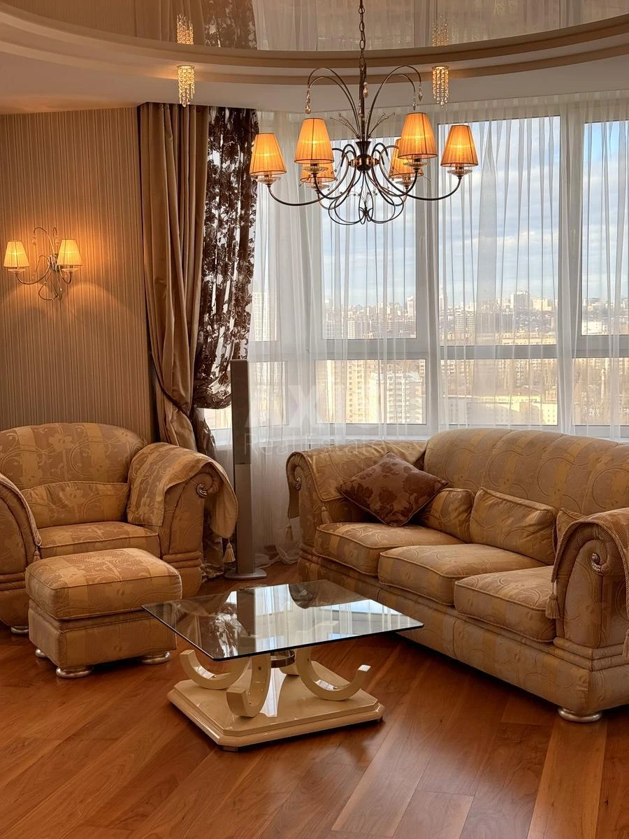 3к квартира ул. Героев Обороны 10А7018213