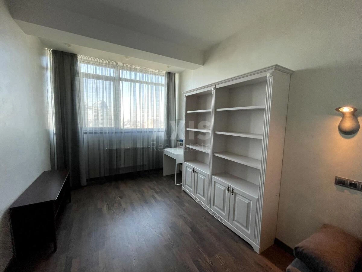 3к квартира ул. Евгения Коновальца 44А6689810