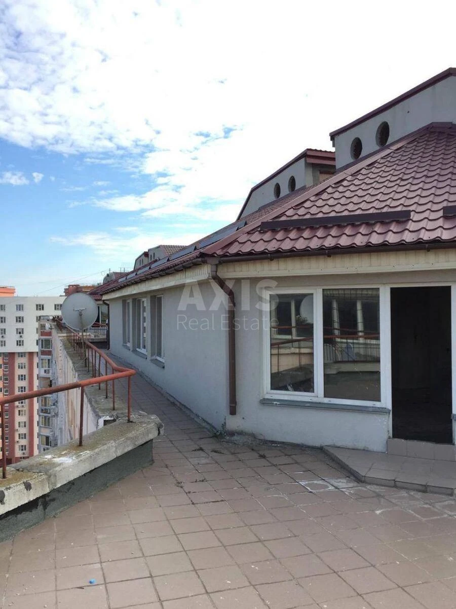 Trade object vul. Puljuja Ivana 2, 180m2685810