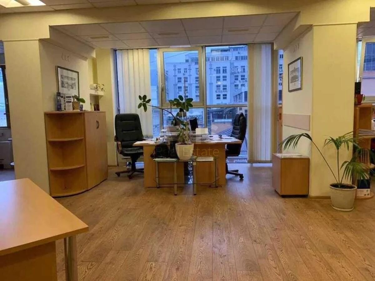 Office vul. Velyka Vasyl'kivs'ka 64, 911m2669665