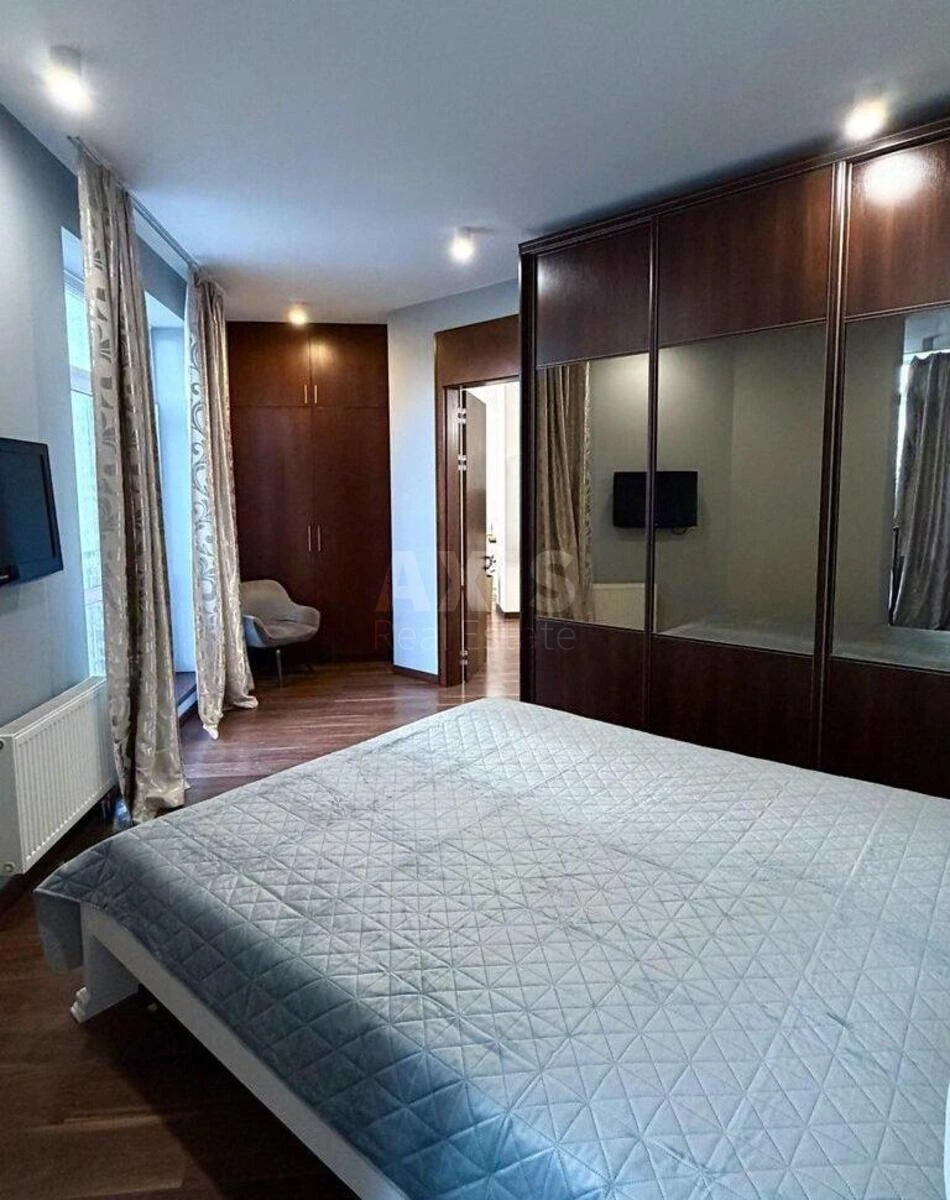 2к квартира ул. Евгения Коновальца 44А720659