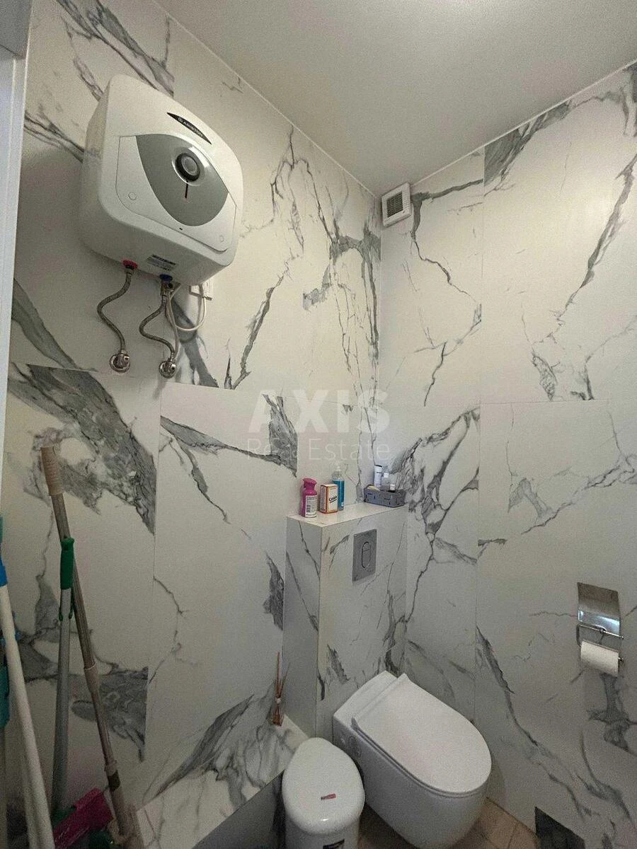 Trade object vul. Zhyvopysna 3, 30m2646592