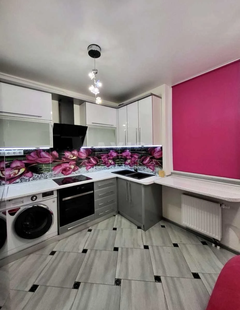 1к квартира ул. Драгоманова 2713500