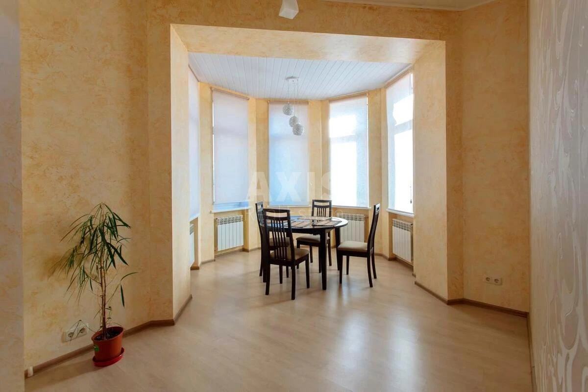 2k apartment vul. Hreshhatyk 23668287