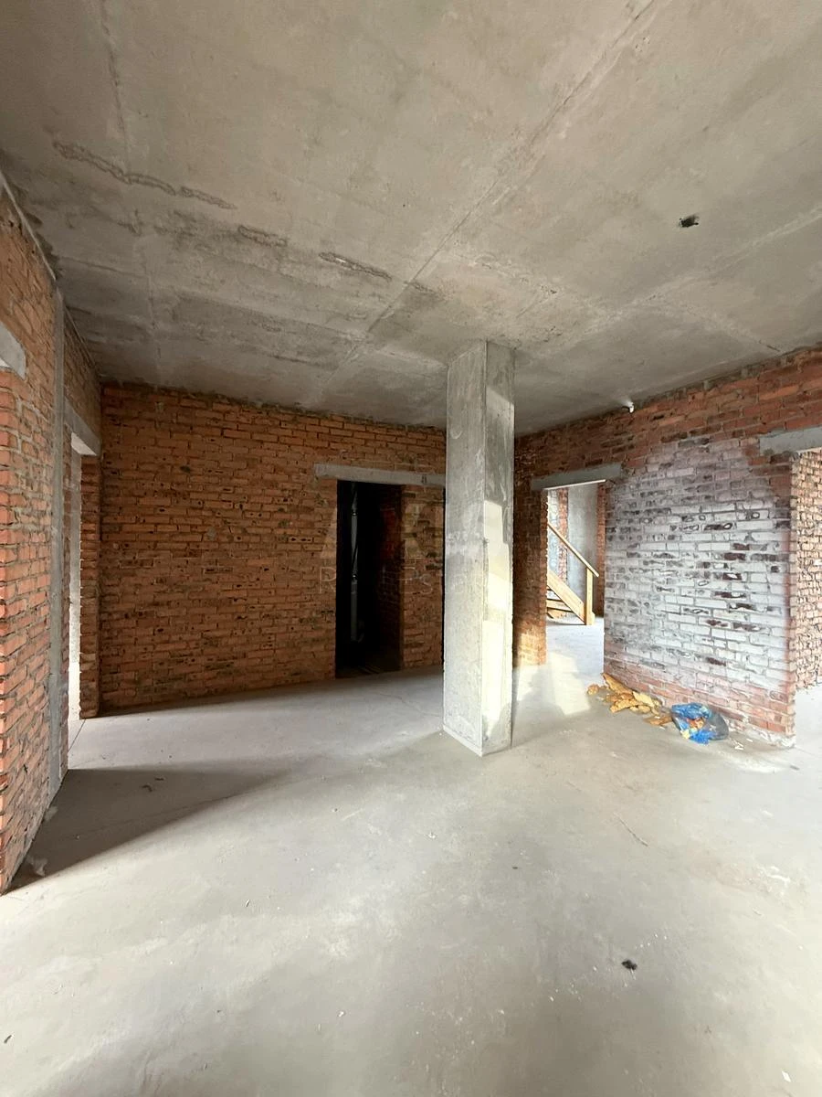 3k apartment doroga Naberezhno-Rybal's'ka 3631617