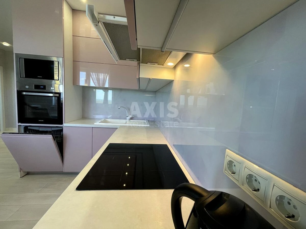 3k apartment vul. Kondratjuka Jurija 3654584