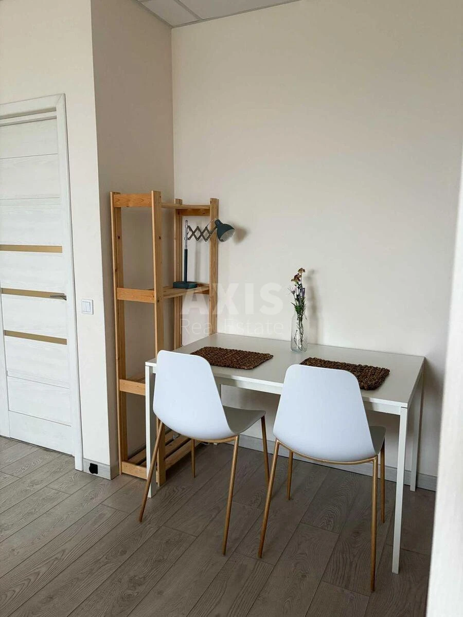1k apartment pr-t Berestejskij 90/16907610