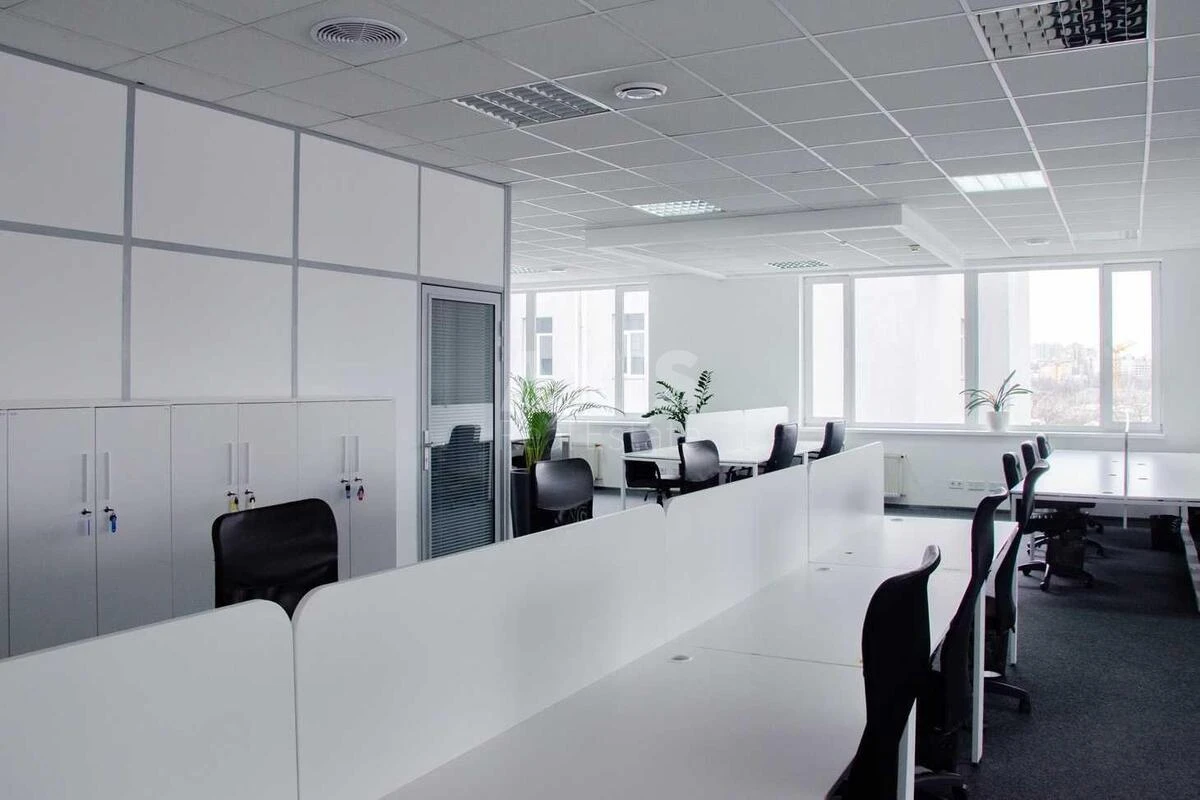 Office vul. Pymonenka Mykoly 13, 337m2656757