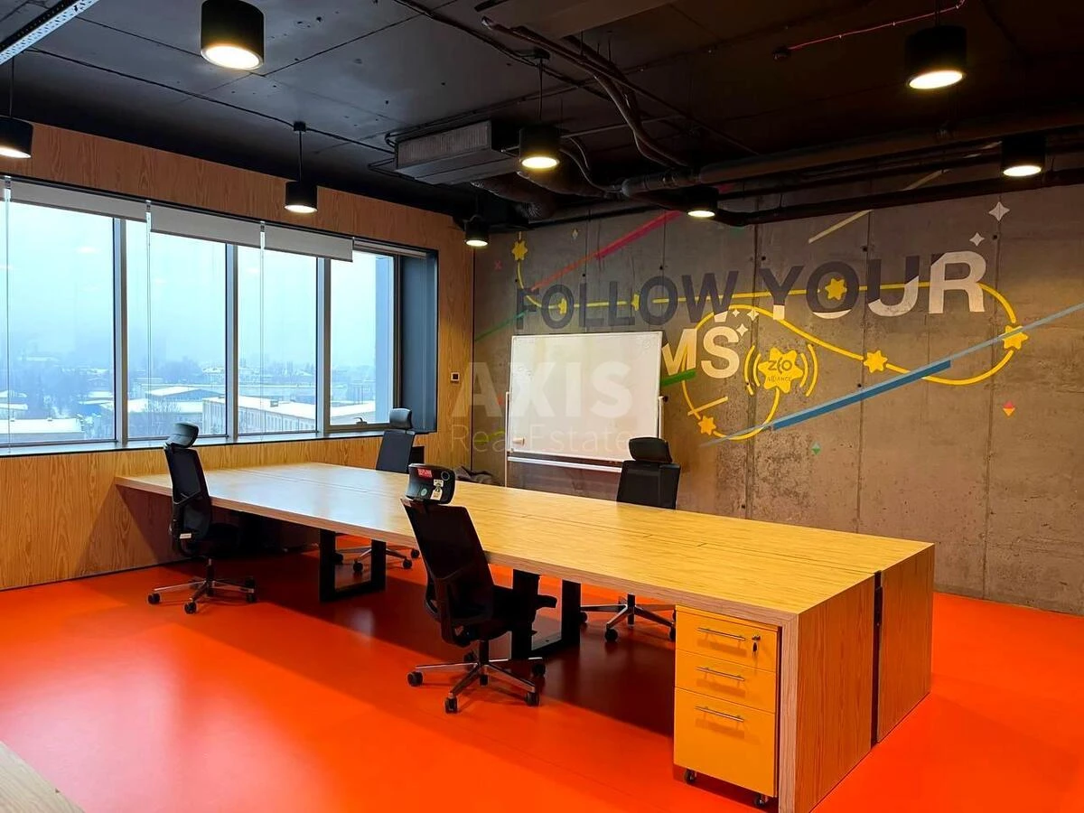 Office bul. Lepse Ivana 23, 1023m2704938