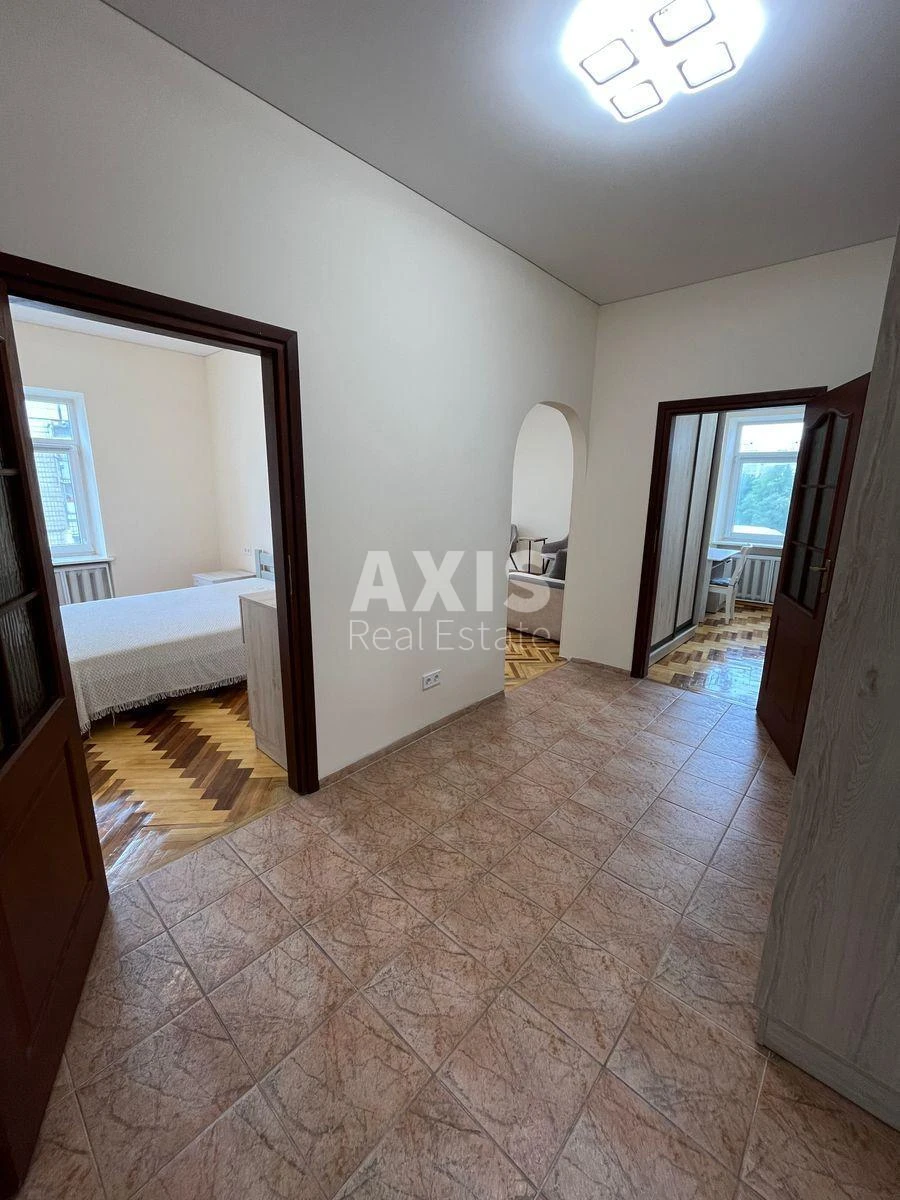 3k apartment vul. Kondratjuka Jurija 18А579065