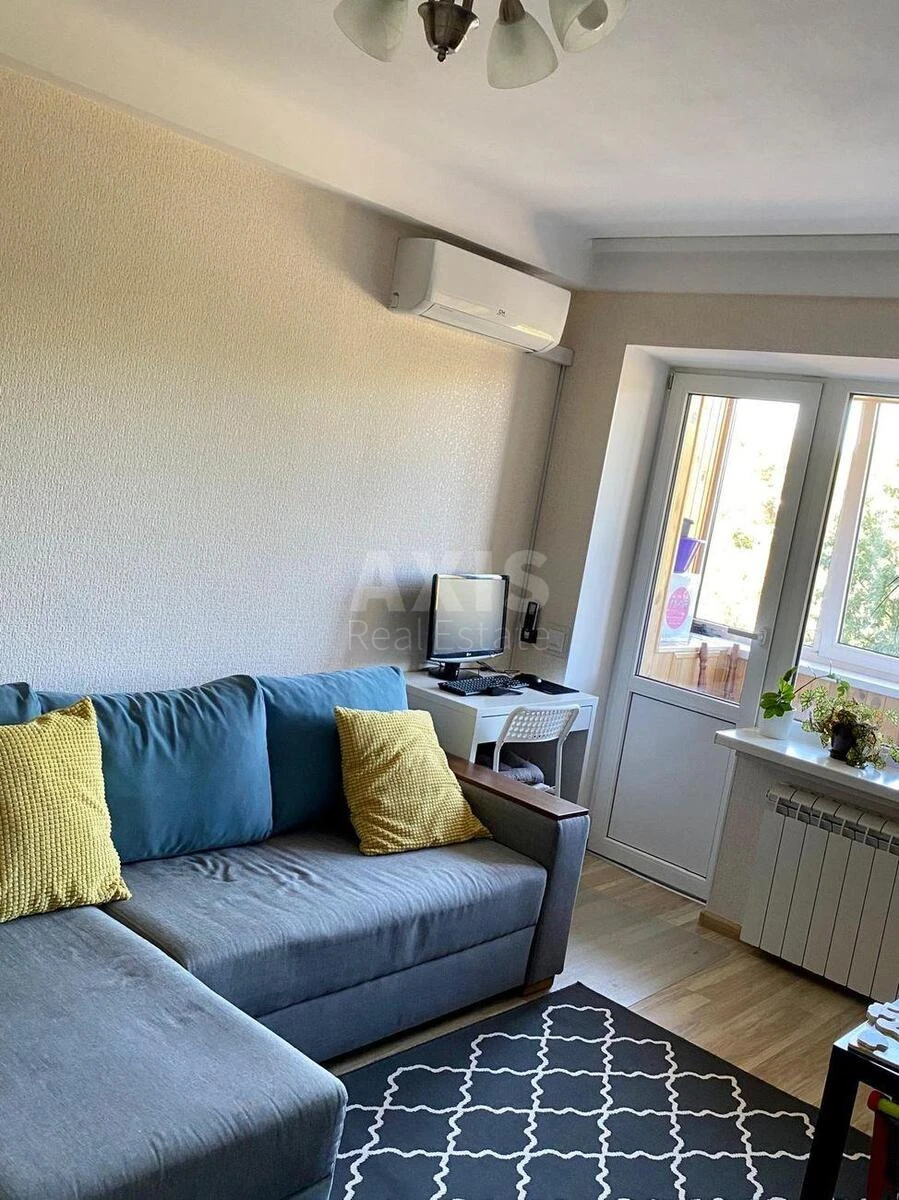2k apartment vul. Zhukova Marshala 33690715