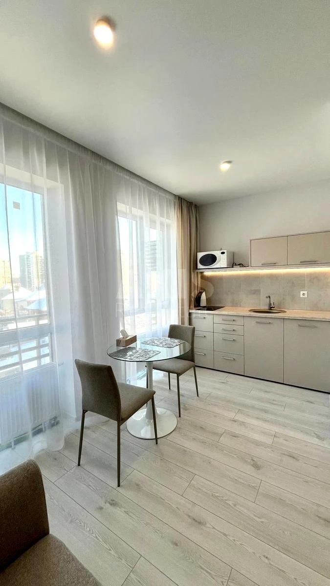 1k apartment vul. Obuhivs'ka 91680020