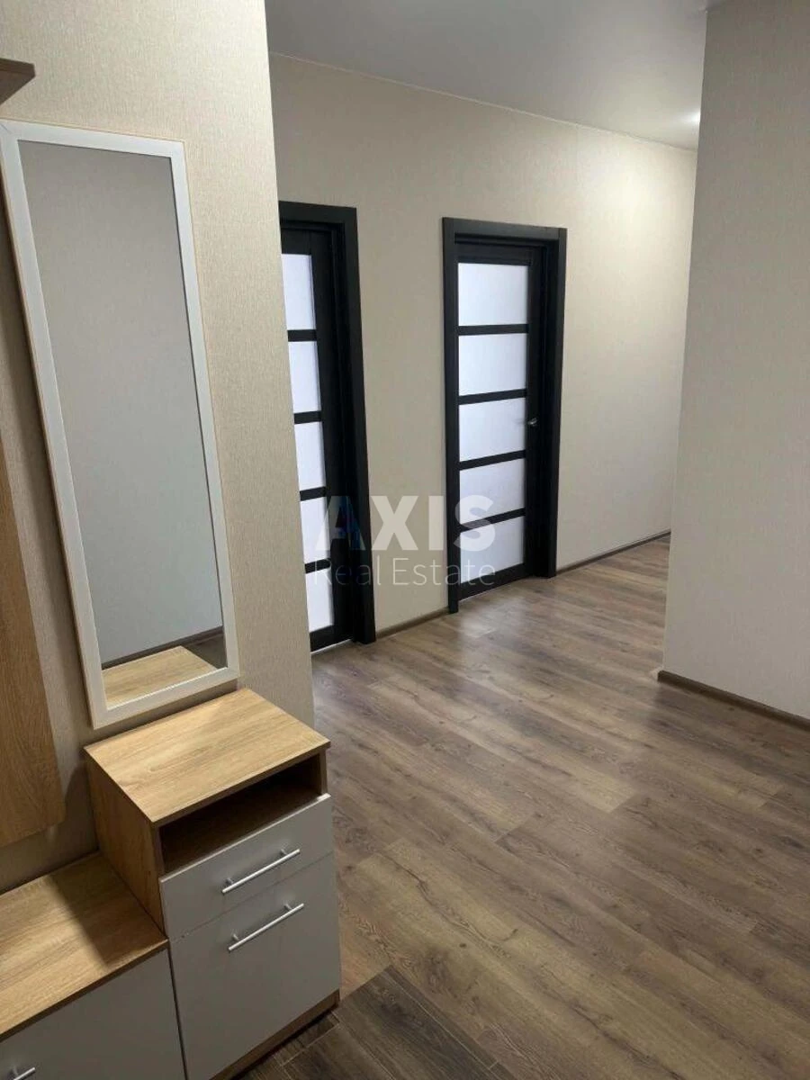 2к квартира ул. Виталия Скакуна Семь Б691299