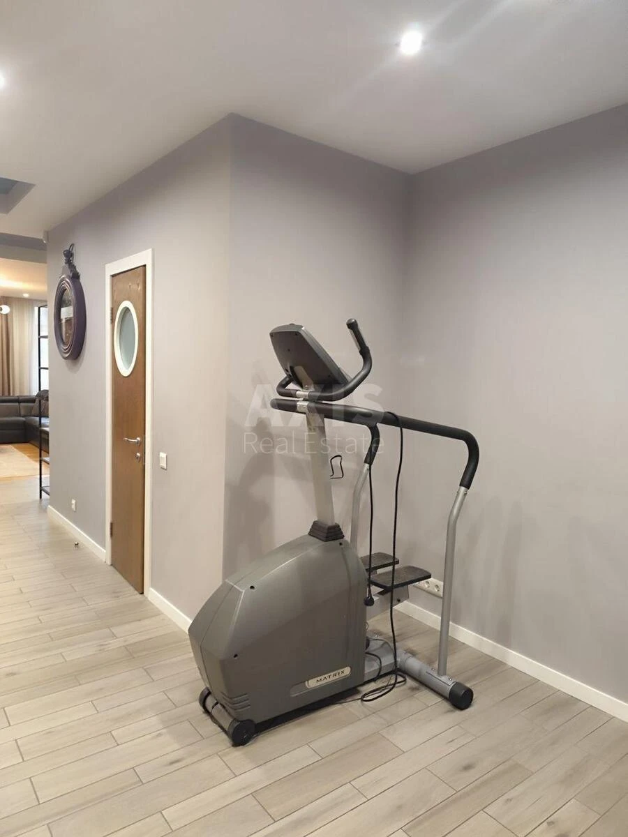 4k apartment vul. Shhekavyc'ka 30/39660745