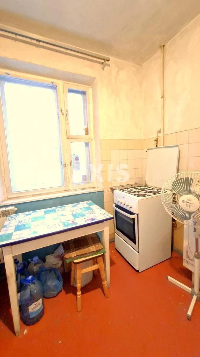 2k apartment pr-t Chervonoyi Kalyny 21677522