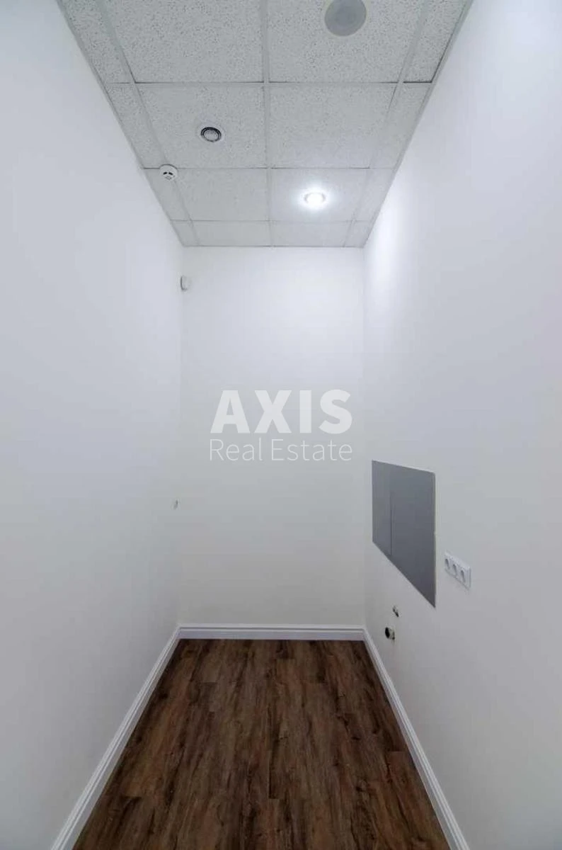 Office vul. Pymonenka Mykoly 13, 261m2335796