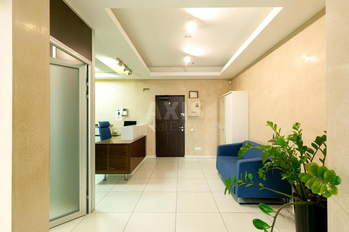 Office vul. Antonovycha 172, 100m2666615
