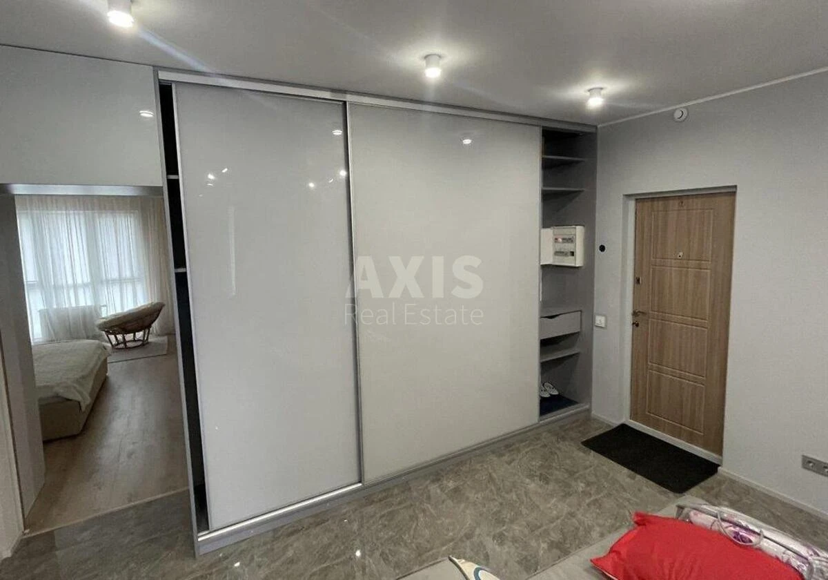 2k apartment vul. Stecenka 75К695619