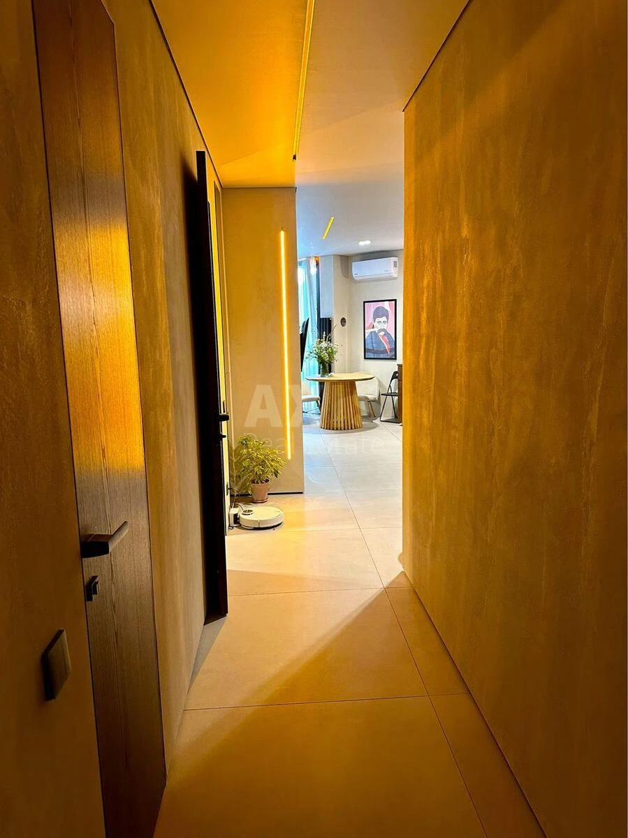 2k apartment vul. Radystiv 327029511