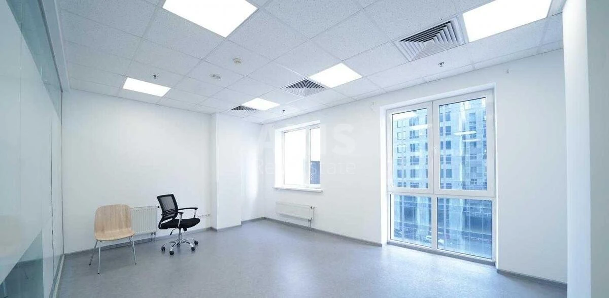 Office vul. Fizkul'tury 28, 132m263421