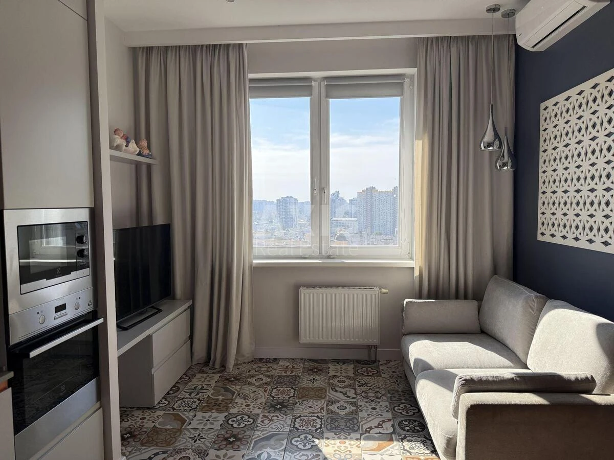 4k apartment vul. Dmytrivs'ka 80626899