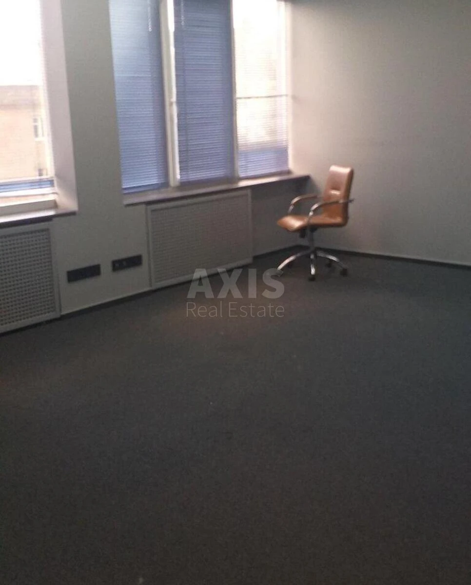 Офис ул. Голосеевская 17, 115м2652662