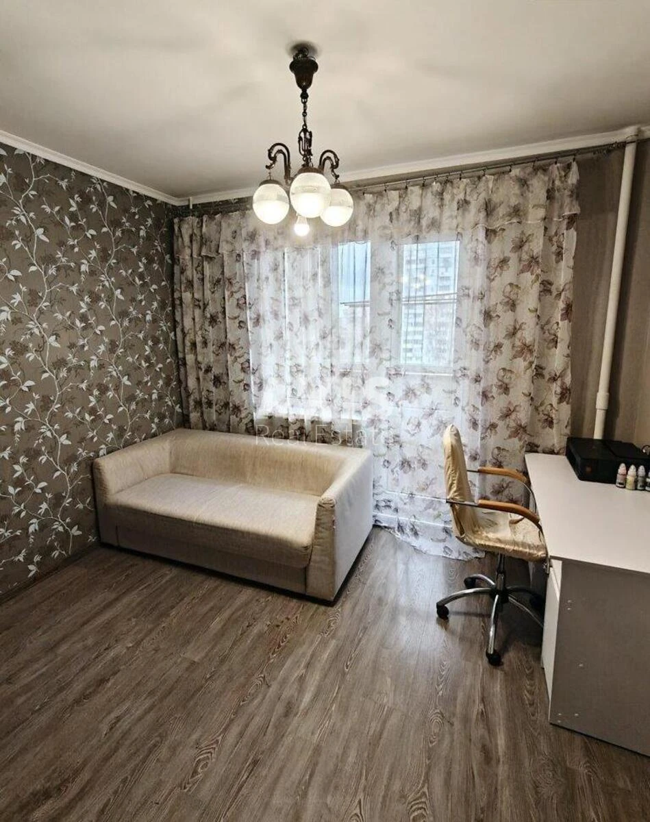 3к квартира пр-т Свободы 26956415
