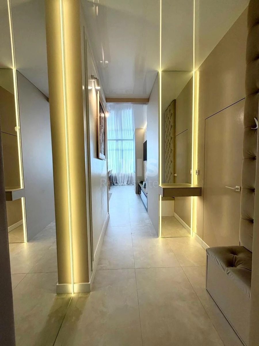 2k apartment vul. Lypkivs'kogo Vasylja Mytropolyta 37Б688577