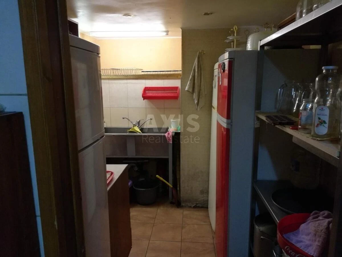 Объект торговли ул. Руданского Степана 4/6, 145м2599117