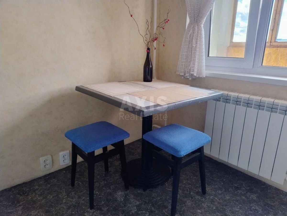 2k apartment vul. Levka Lukyanenka 1Б643801