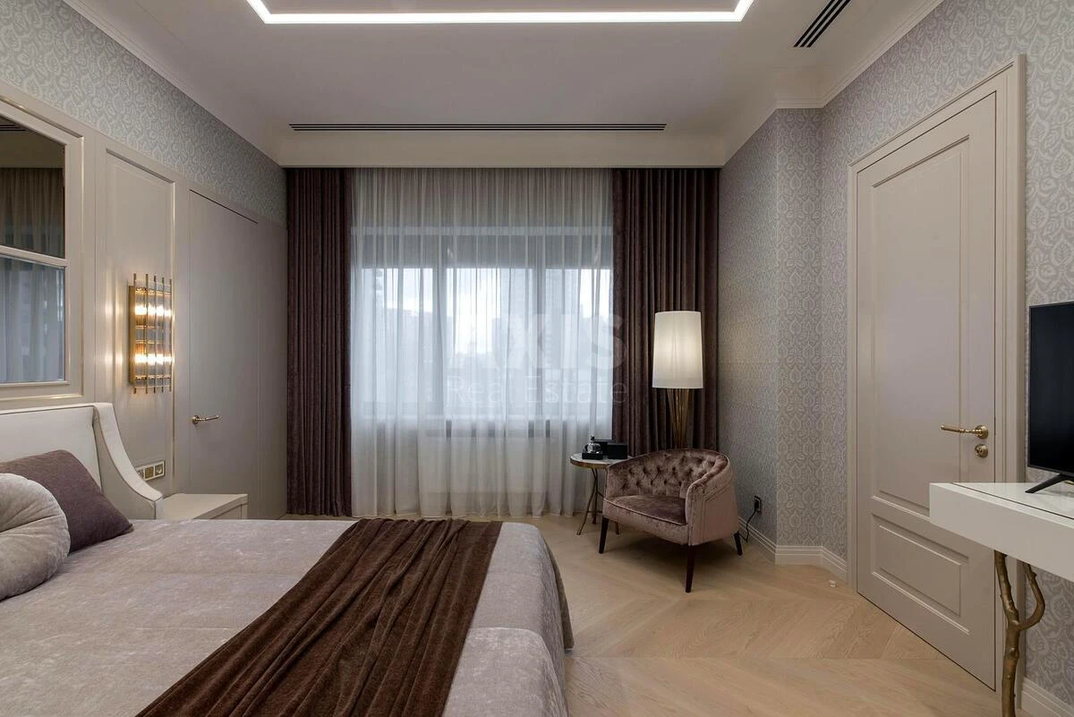 4k apartment vul. Glazunova 13677438