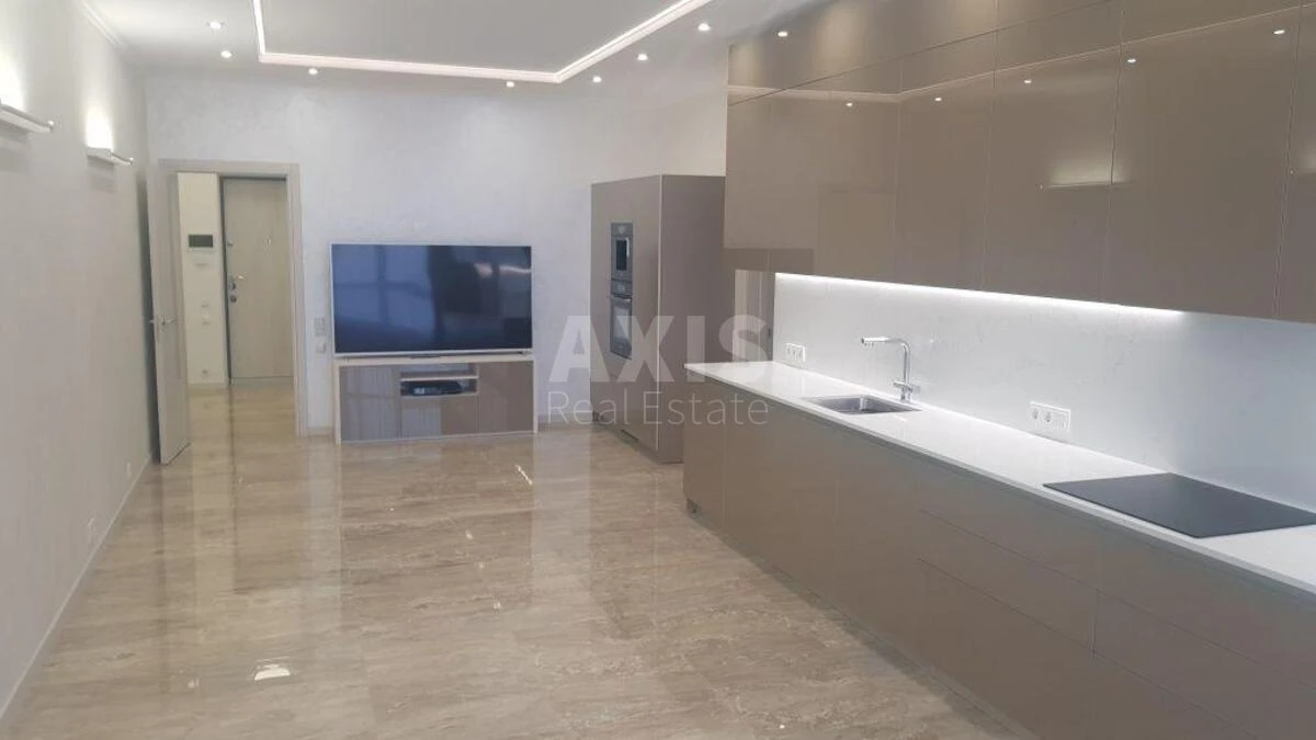 4k apartment uzv. Klovs'kyj 753950