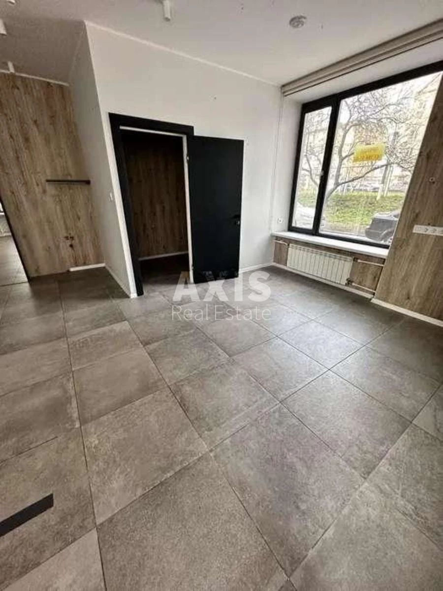 Офис ул. Владимиро-Лыбедская 22, 50м2286243