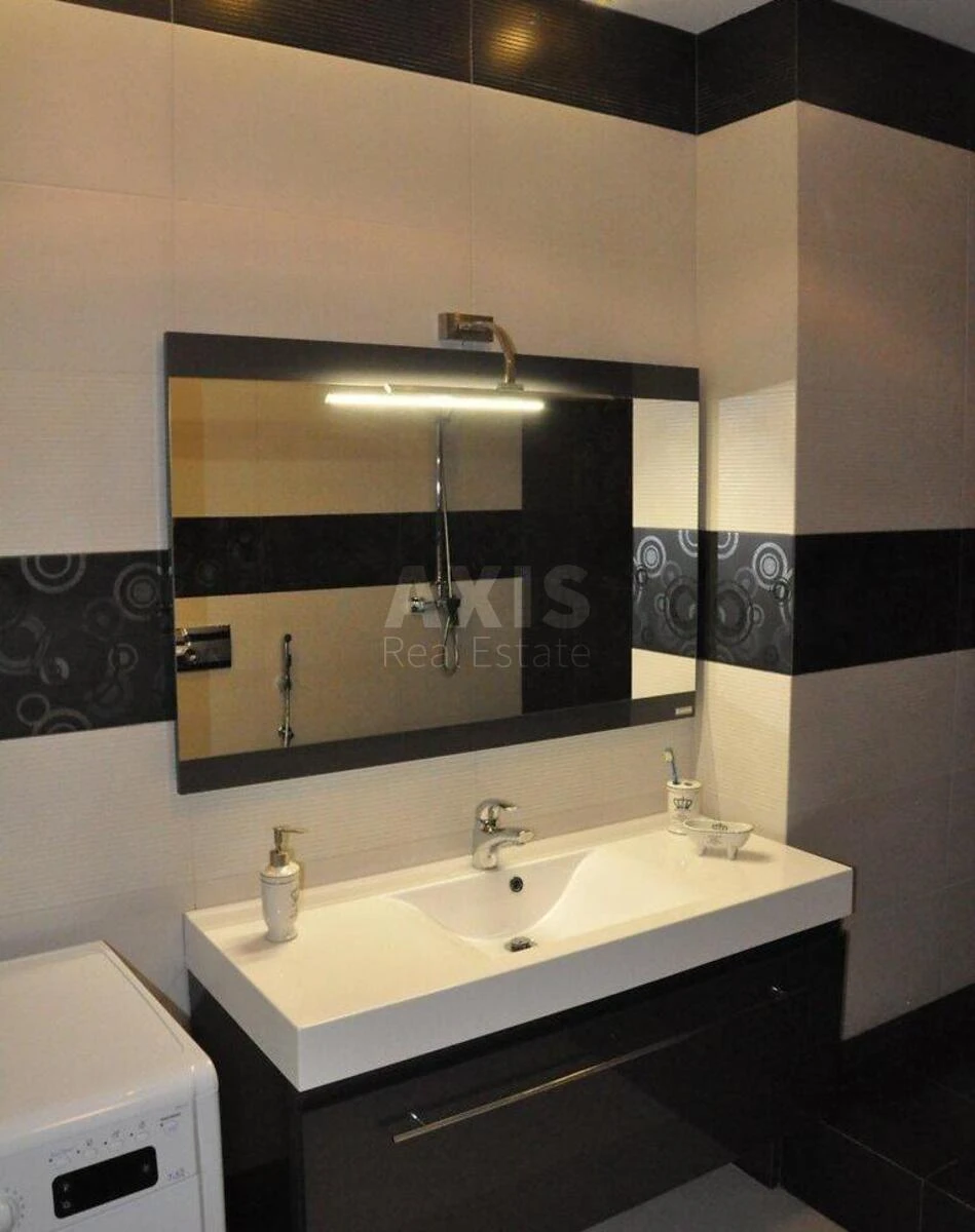 2k apartment vul. Feodosijs'ka 3В6805813