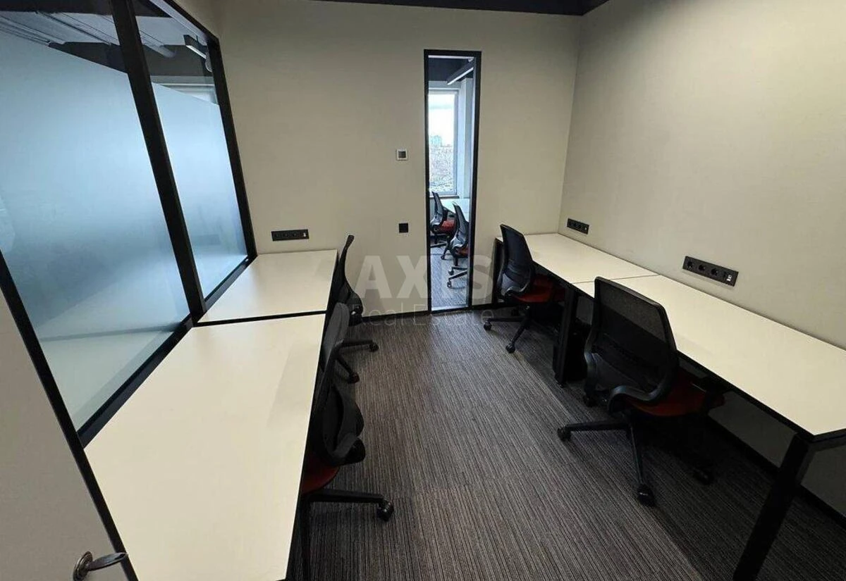 Office vul. Vasylenka Mykoly 7, 33m2528751