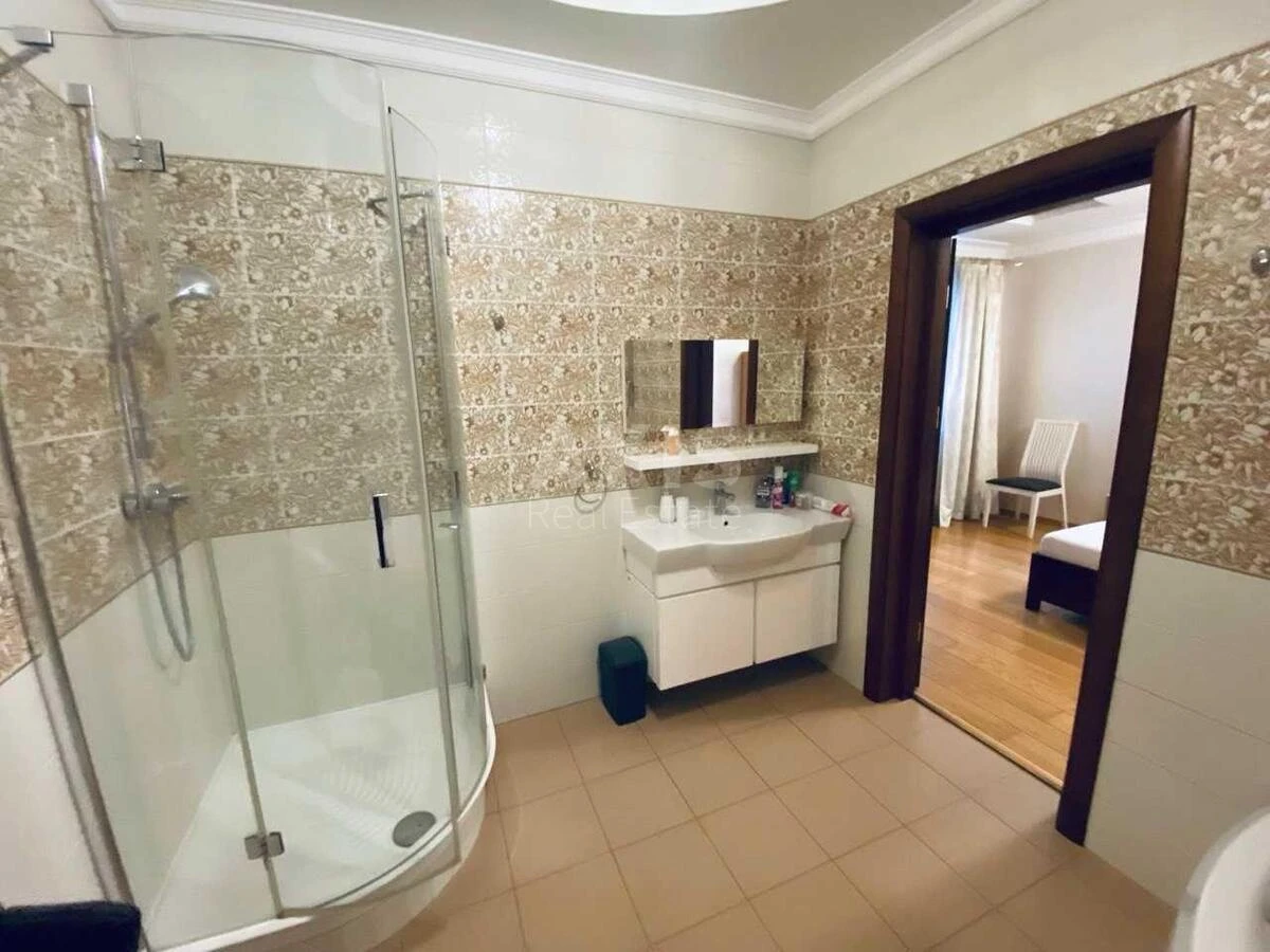 4k apartment bul. Shevchenka Tarasa 27Б6214212