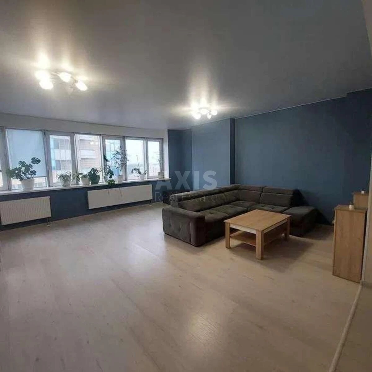 2k apartment pr-t Berestejskij 131713201