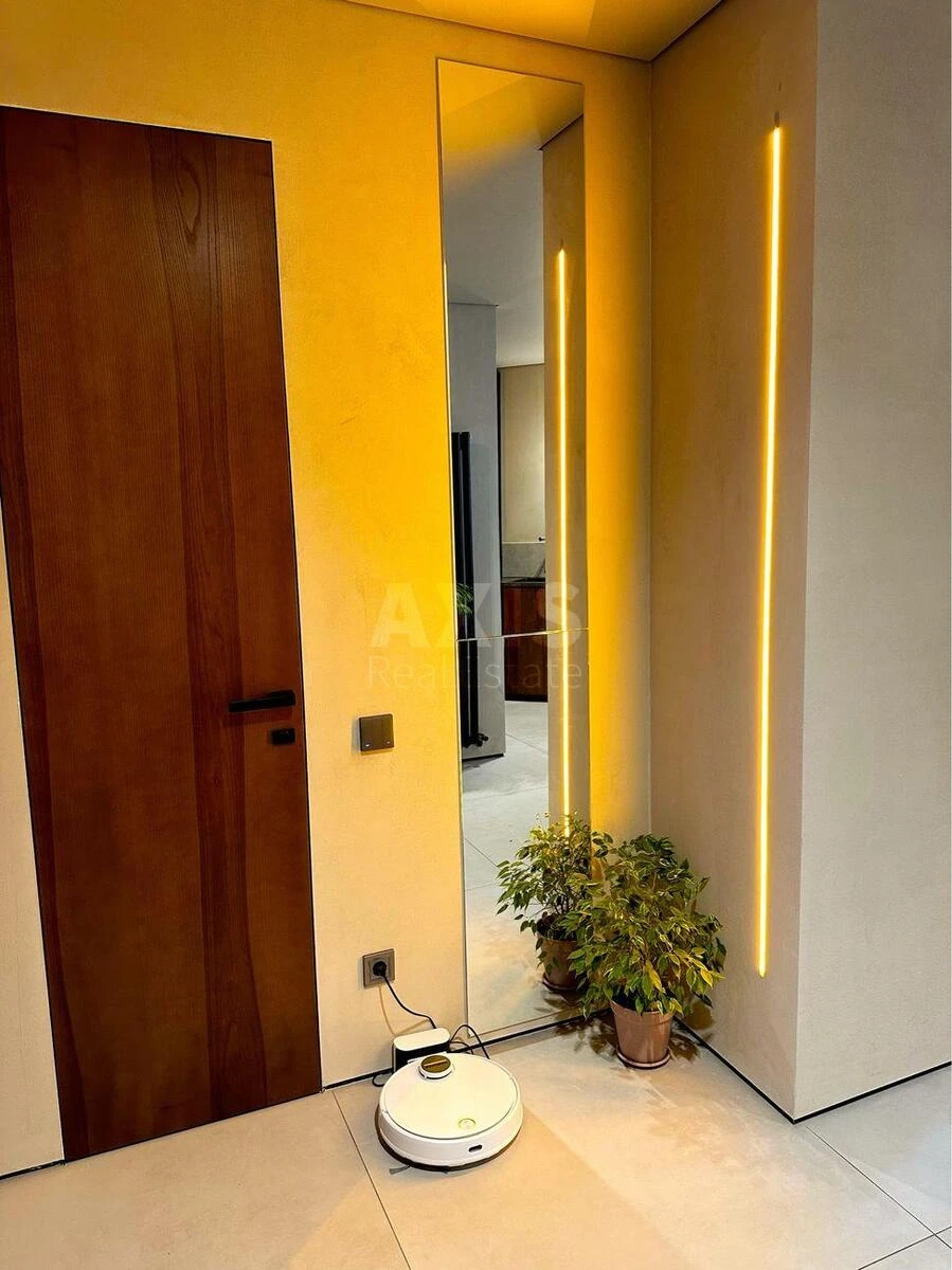 2k apartment vul. Radystiv 327029512