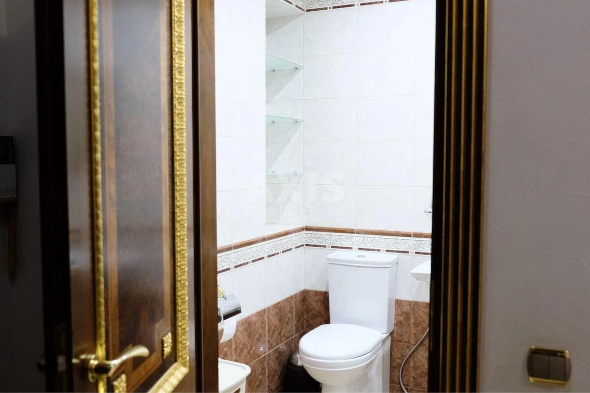 4к квартира ул. Жилянская 30А6558020