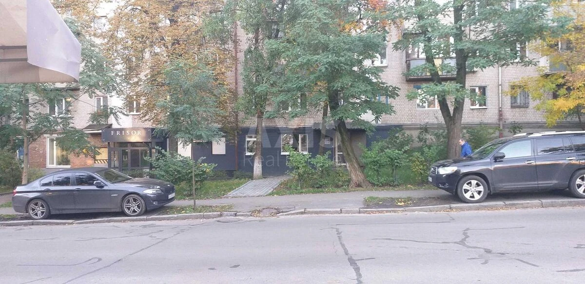 Офис ул. Деревлянская 21, 45м26313610