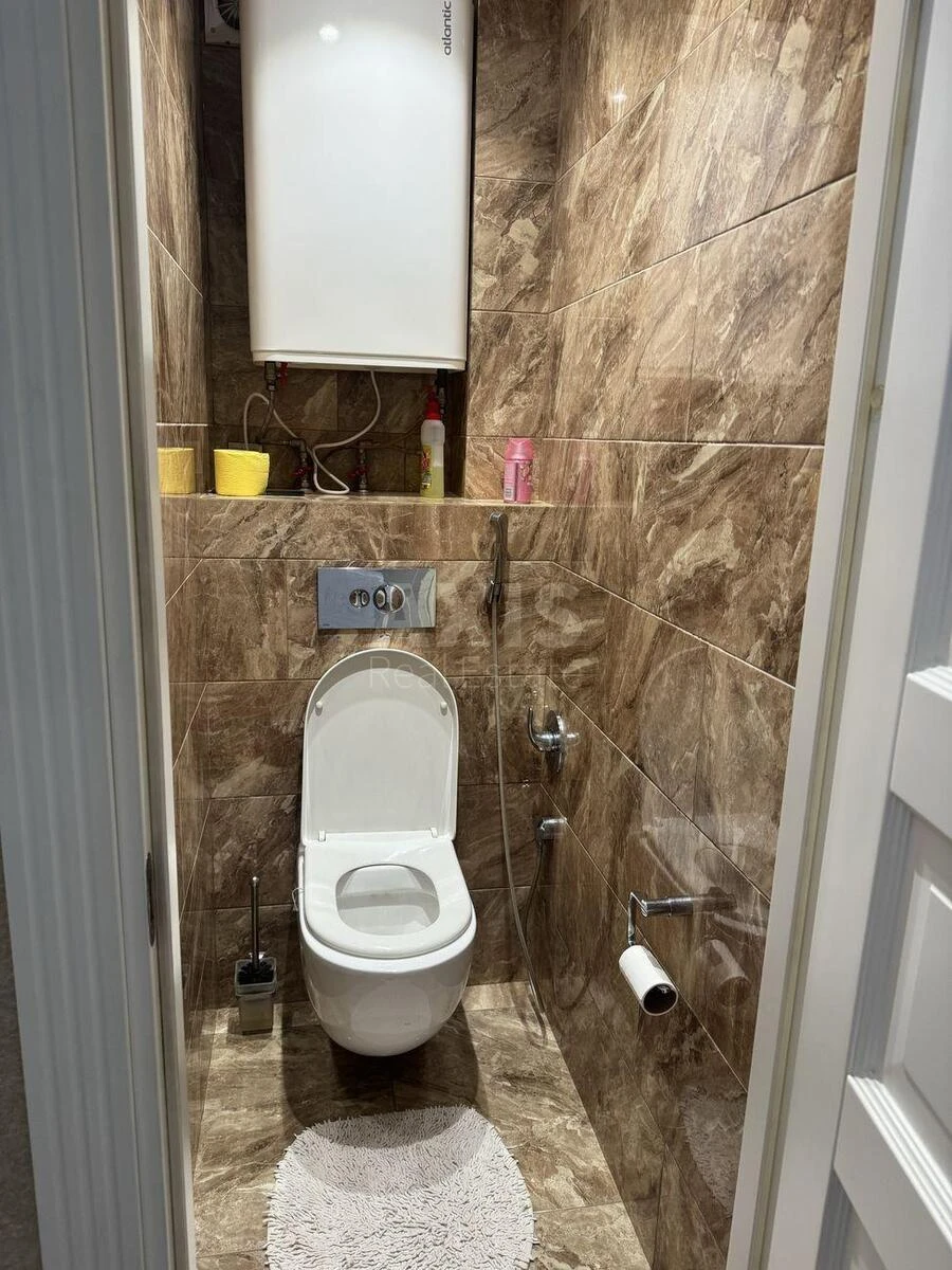 3к квартира ул. Заболотного Академика 15643284