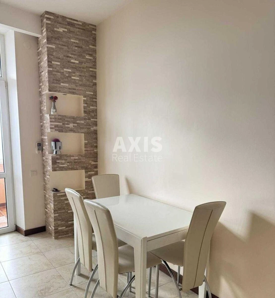 1k apartment bul. Lesi Ukrai'nky Seven A606284