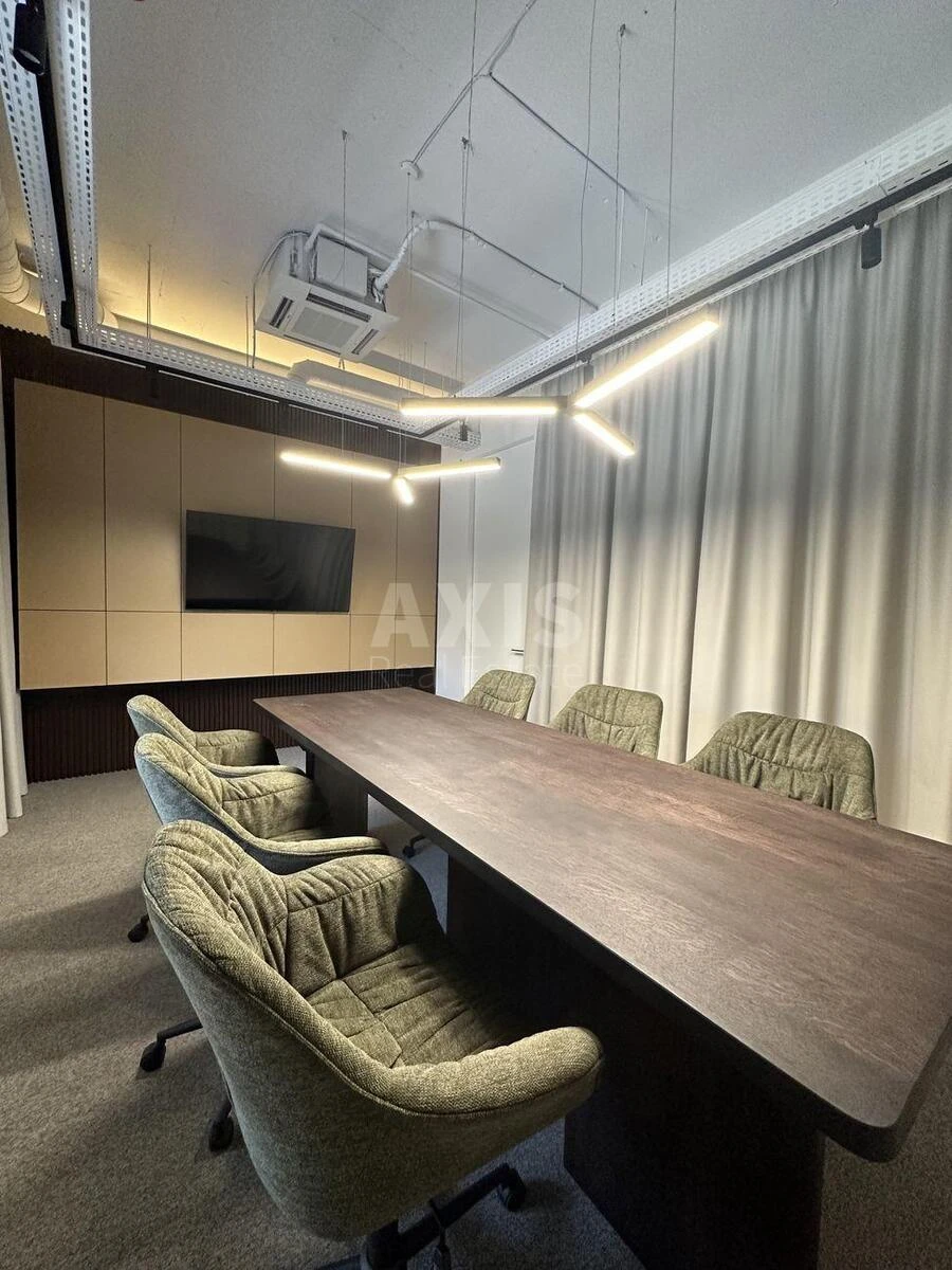 Office vul. Bul'varno-Kudrjavs'ka 15, 250m26750311