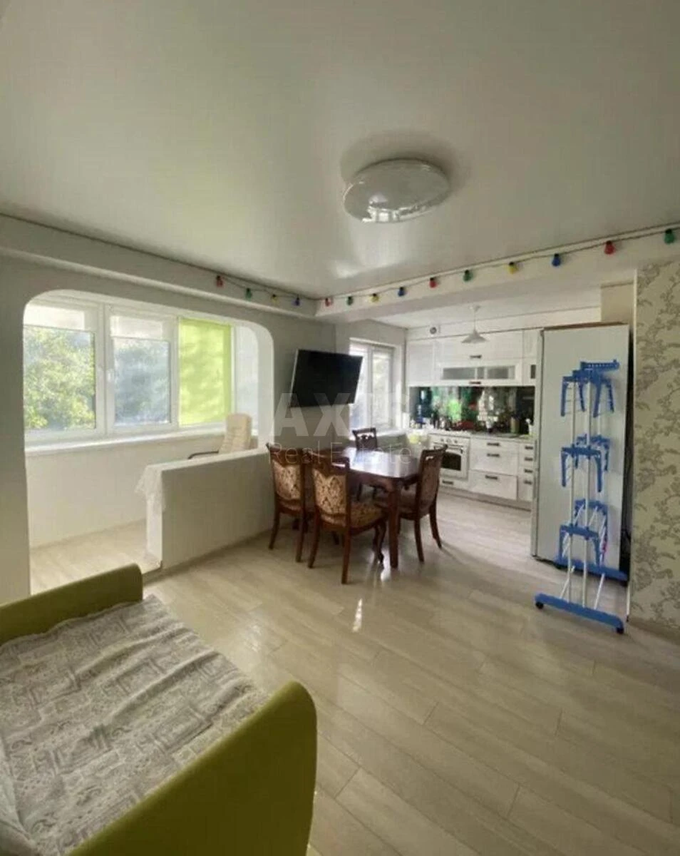 2k apartment vul. Vyflejems'ka 8688121