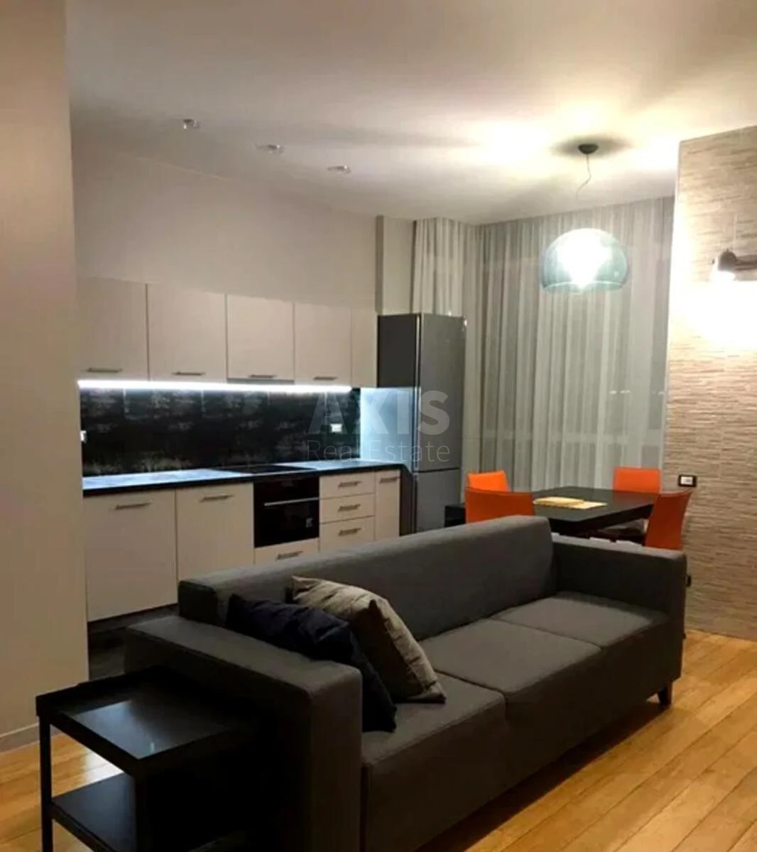 3k apartment vul. Jevgena Konoval'cja 32Г639950