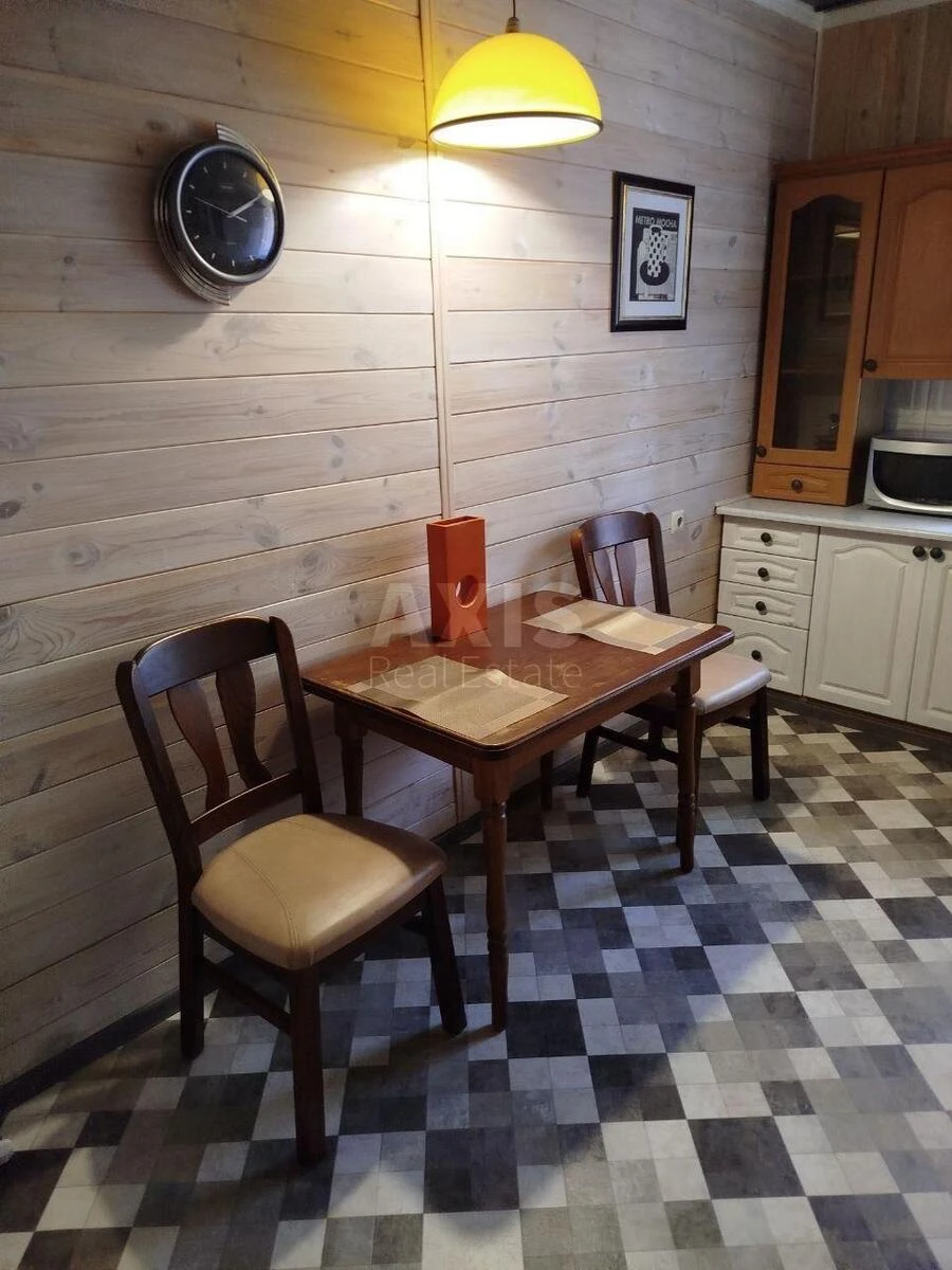 1к квартира ул. Предславинская 38672710