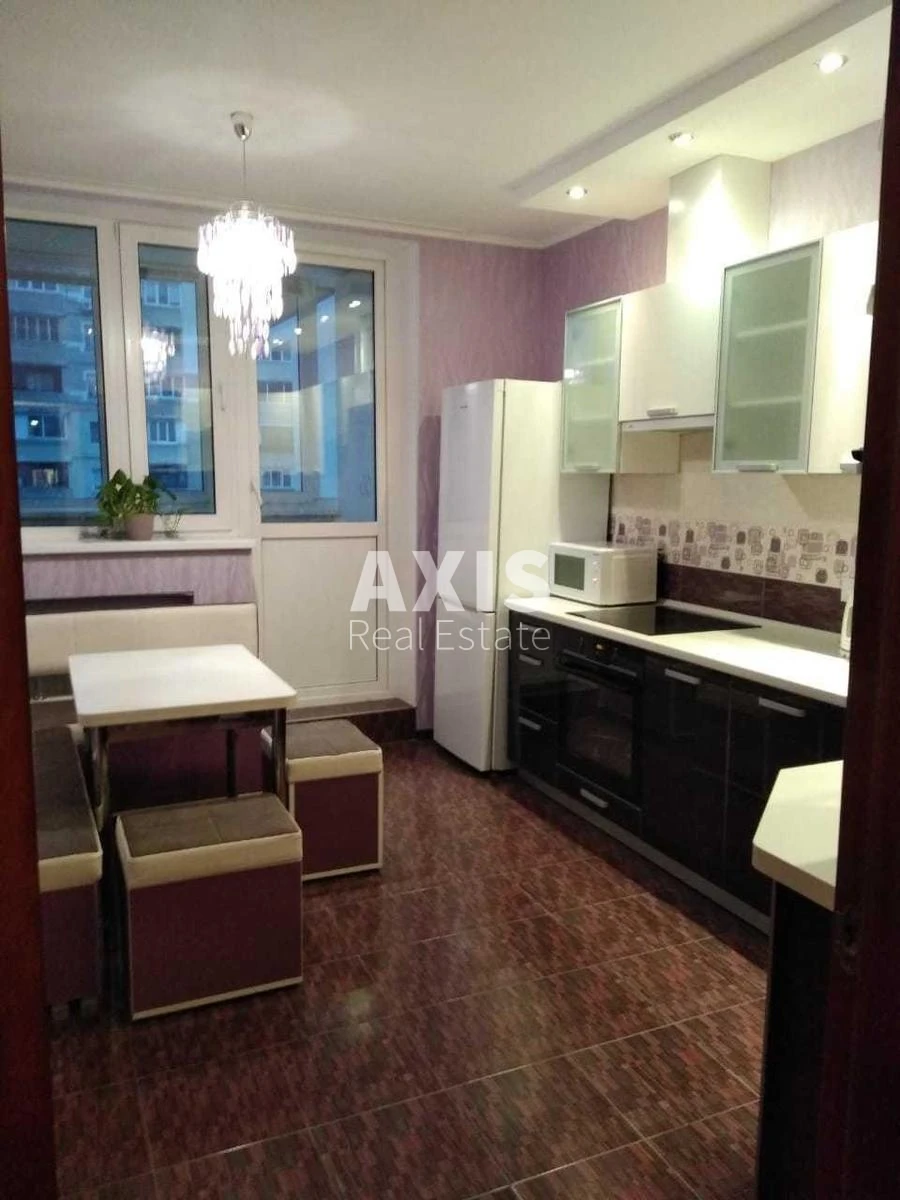 1к квартира ул. Княжий Затон 9344690