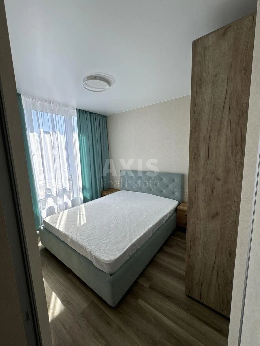 1к квартира пр-т Европейского Союза 49690234